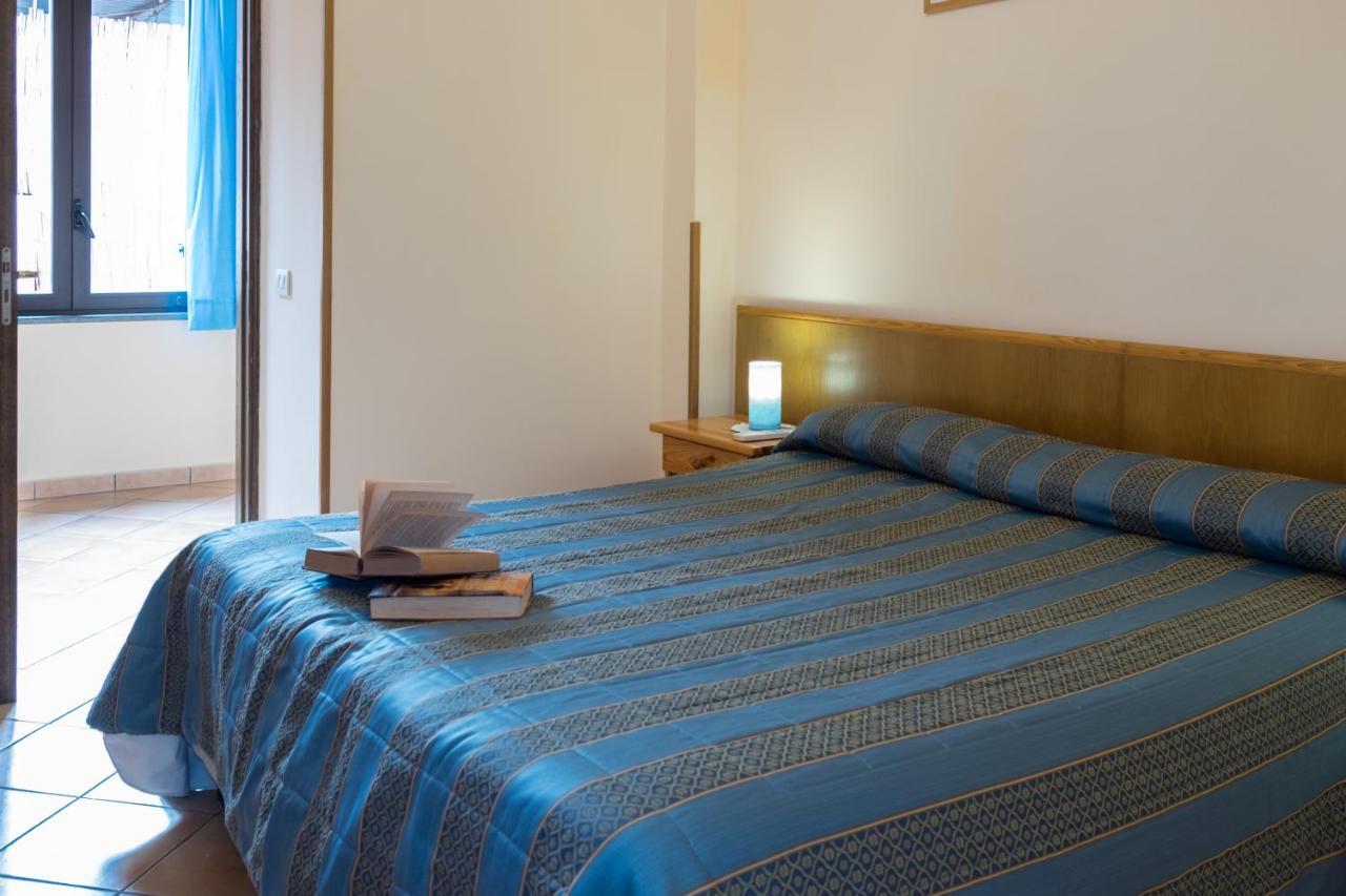 La Marinella Apartment *