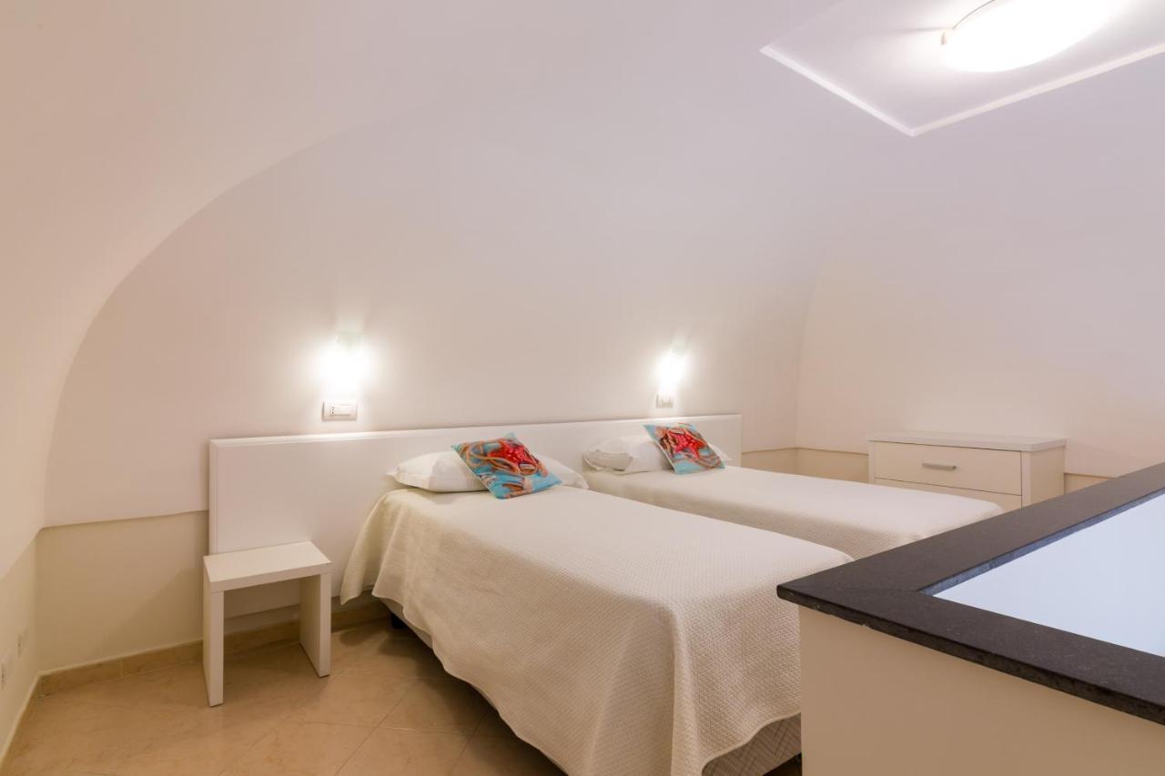 Apartment La Marinella