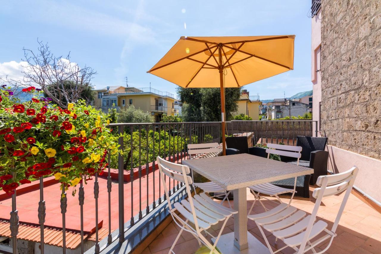 La Marinella Apartment *